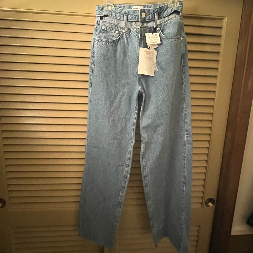 Pull and Bear Light Blue High Rise Women's Jeans us size 6 length 32